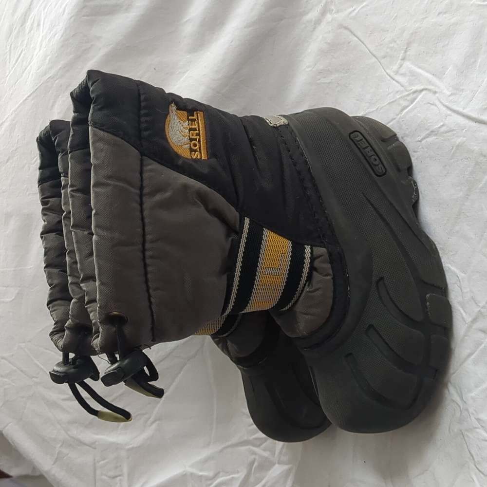 Sorel boots removable liners black grey boys girls winter snow Toddler 8